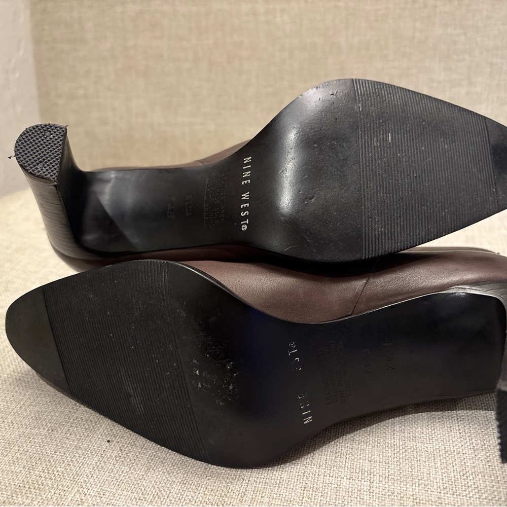 Vintage Nine West Espresso Brown Genuine Leather Ankle Heel Boots 90s Office - Picture 15 of 15